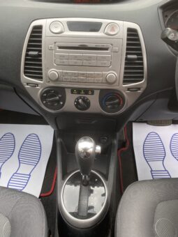 HYUNDAI i20 AUTO 2010 full